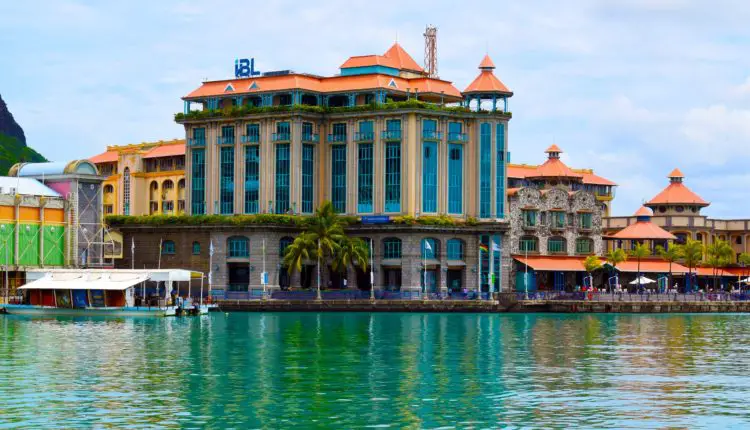 Port Louis Water Temperature: Forecasts & current water temp